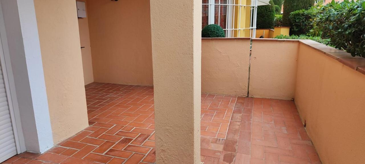 Appartement Empuriabrava Bagian luar foto