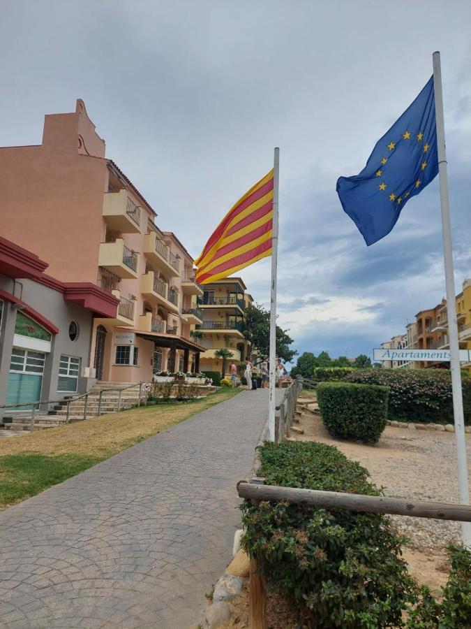 Appartement Empuriabrava Bagian luar foto
