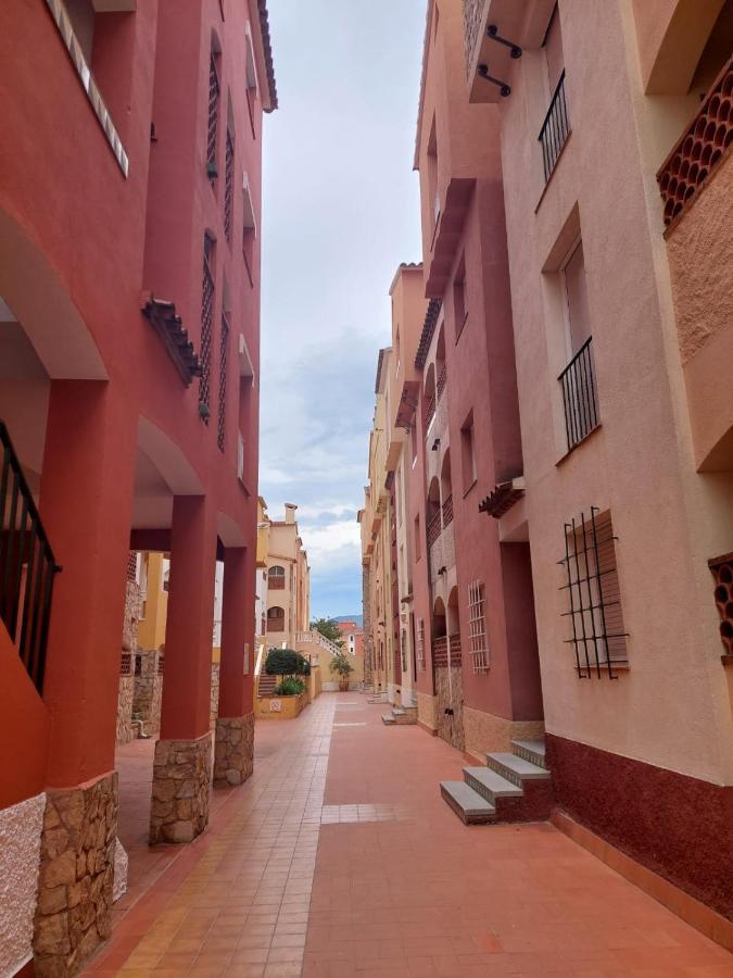 Appartement Empuriabrava Bagian luar foto